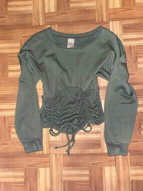 No Boundaries Moss Green Ribbed Crewneck Pullover